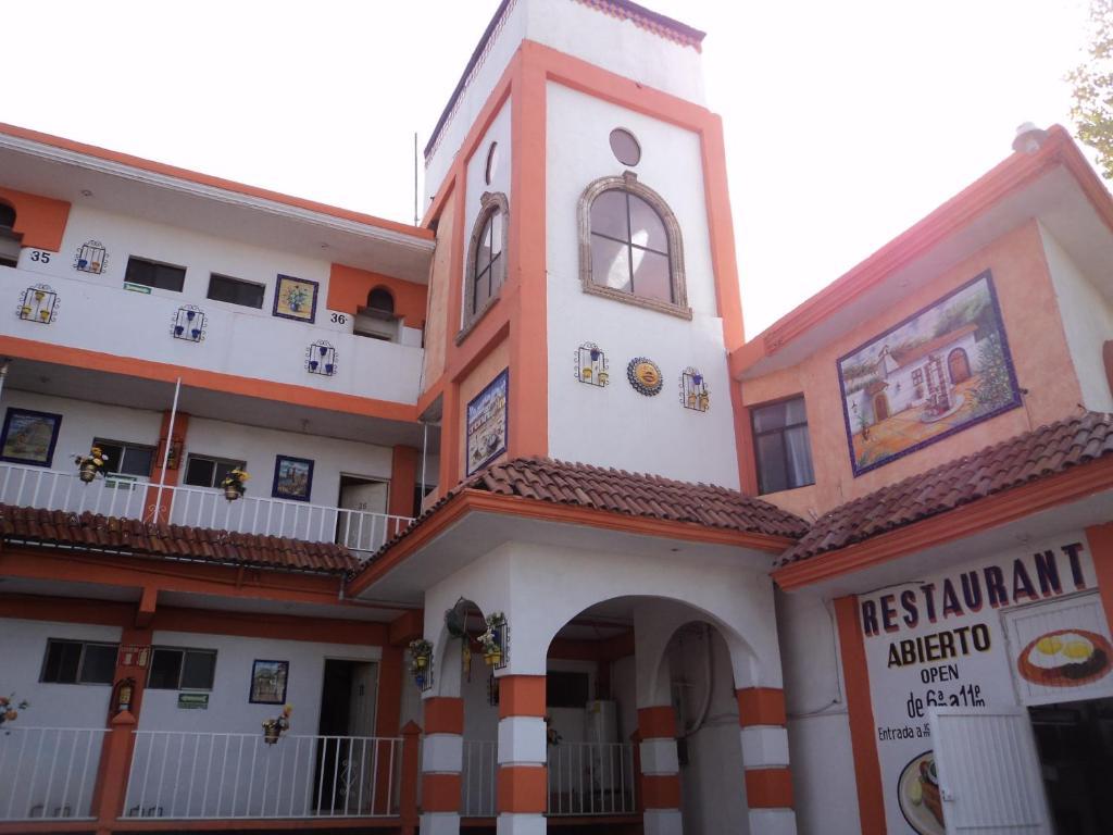 Hotel Mario'S Inn Ramos Arizpe Екстер'єр фото