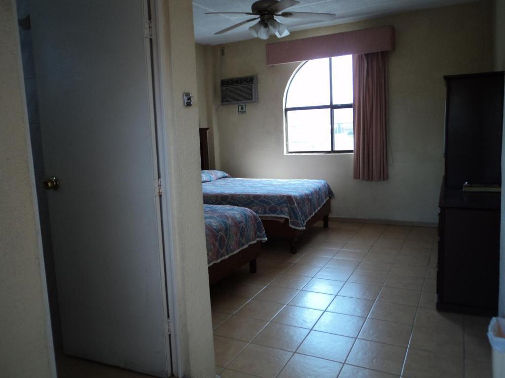Hotel Mario'S Inn Ramos Arizpe Номер фото