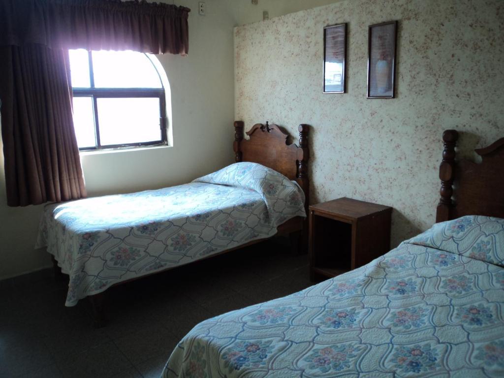 Hotel Mario'S Inn Ramos Arizpe Екстер'єр фото